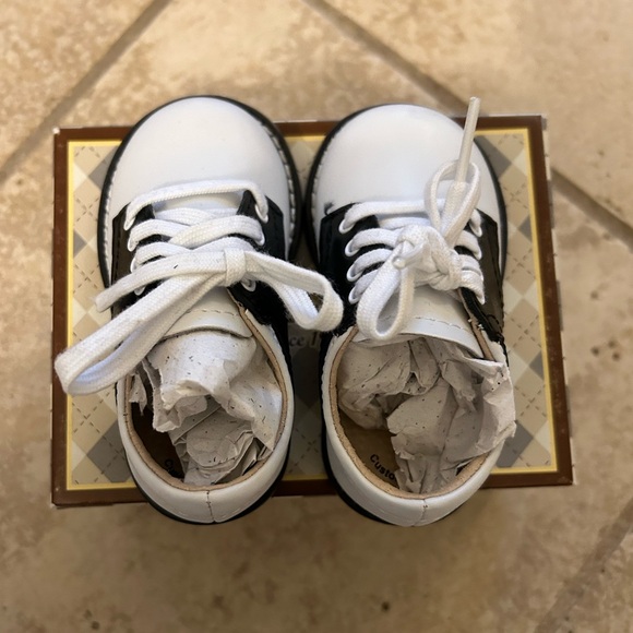 Footmate BRAND NEW baby saddle shoes, size 3 - Picture 3 of 5